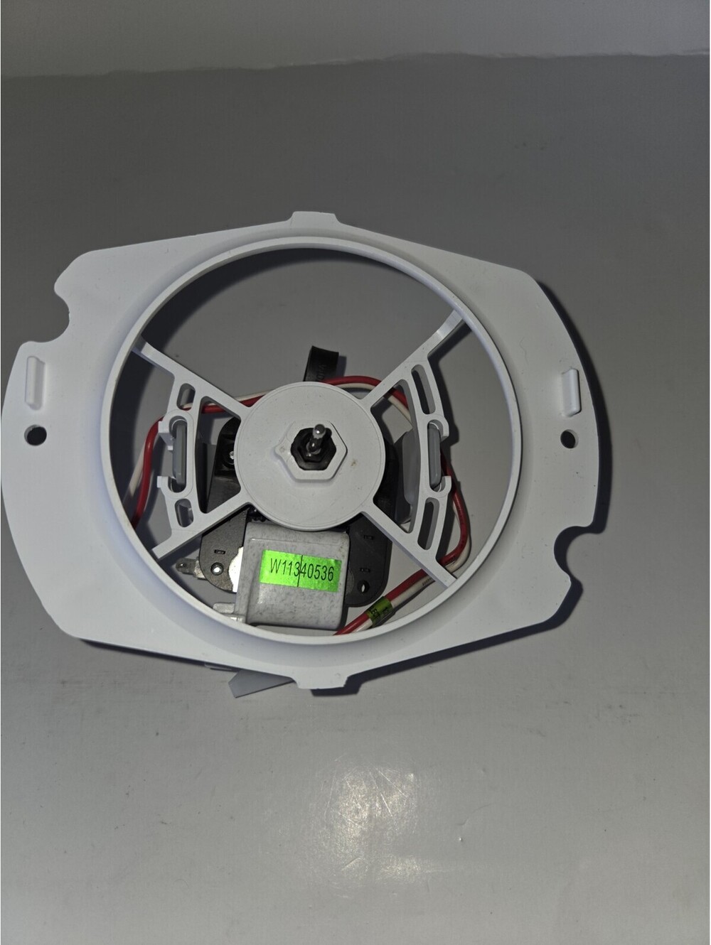 Whirlpool Refrigerator Freezer Fan Motor W11340536 SE4